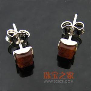 �ɰ�����Ʒ~