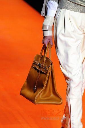 �ϰ����Ļ���