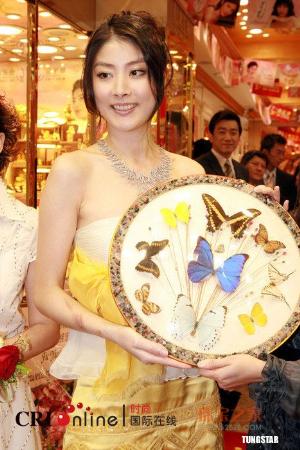 �»���+�鱦