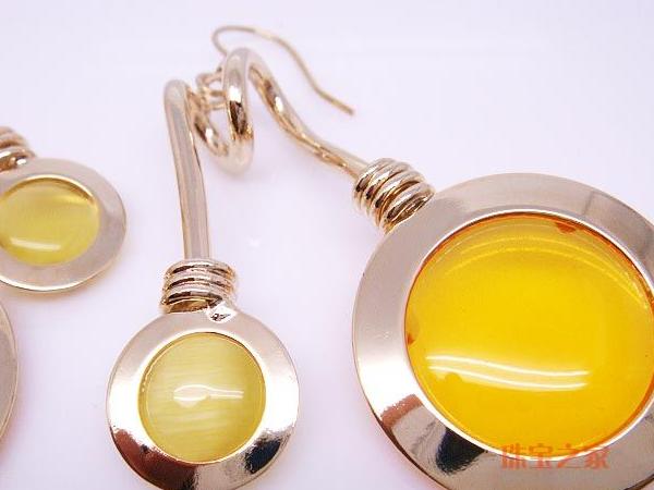 �ݻ����Ŷ���̫����