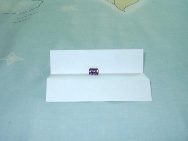 ��ɫ��ʯ 4.4����,