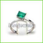 ��ĸ������